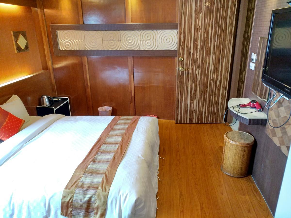 Hong Ben Hotel Kenting Exterior photo
